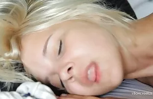 XXX توریست مخفیانه با سبک سگ دانلود فیلم سکسی زوری خارجی کوچولو لعنتی