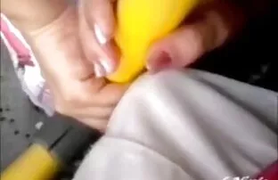 XXX لانا با شلوارک آلت تناسلی مرد را مکش می کند فیلم سکس زوریxnxx