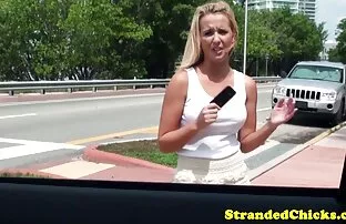 XXX دختر روسی در یک کافه فیلم سکس زوری واقعی لعنتی