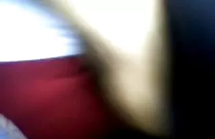 XXX زن هندی در جوراب ساق بلند دوست فیلم پورن زوری بلوند خود را اغوا می کند