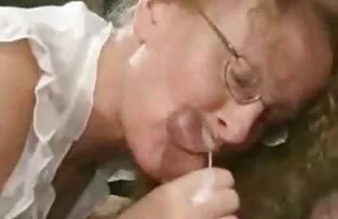 XXX بازیگران حرفه ای ریخته گری پورنو با عوضی مقرون فيلم سكسي زوركي به صرفه