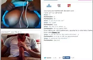 XXX او دوست دختر خود را از سکس زوری با کیفیت کنار ماشین کنار جاده می کشد