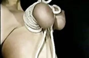 XXX استمناء پیرزن و استمناء زن جوان فیلم های سکسی زوری