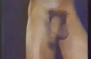 XXX دختر باسنش را گرفت فیلم سکس زوری خانوادگی ، سپس تسلیم پسرش شد