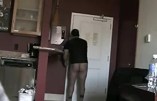 XXX او به دوست پسرش الیانا اطاعت فیلم سکس زوری با زن همسایه کرد