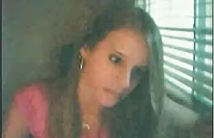 XXX بلوند سکسی در یک لباس سیاه فیلم سکسی هندی زوری به سبک سگ با یک سگ هیجان زده لعنتی می شود