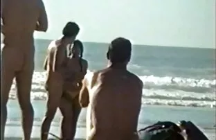 XXX دو مرد با الاغ خوشمزه دختر کانال سکس زوری را جویدند و صورت خود را تقدیر کردند