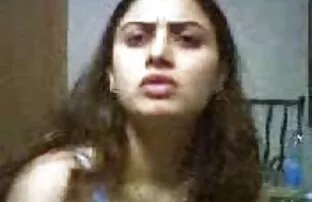 XXX استریپر بر دیدن فیلم سکسی زوری آلت تناسلی مرد ریش زده شد